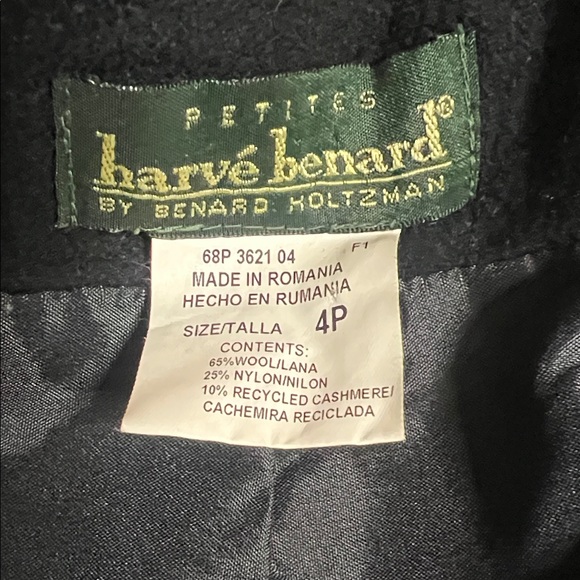 Classic Black Women's Blazer - Picture 10 of 10